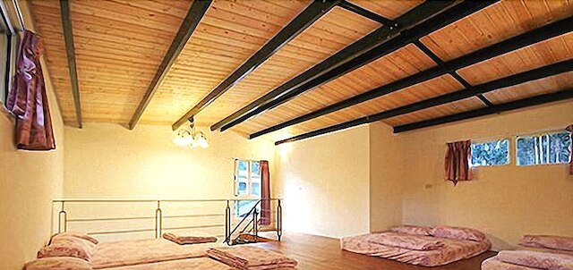 東莞 ジシン ホームステイ (日月潭東光知性民宿)