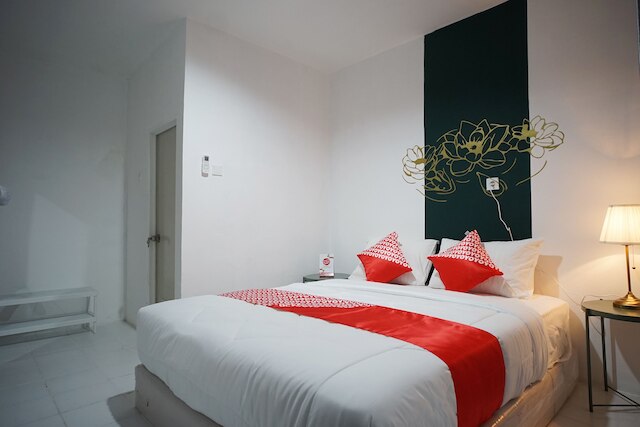 レッドドアーズ アット サニ ゲスト ハウス