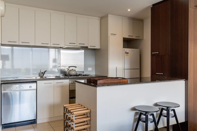 ミカ、ベッドルーム 2 室、フィッツロイ パッド、セキュリティー付き駐車場あり