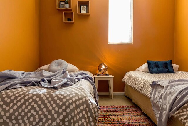 ミカ、ベッドルーム 2 室、フィッツロイ パッド、セキュリティー付き駐車場あり