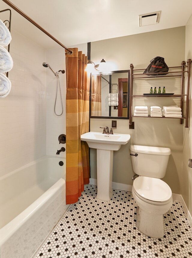 ホテル アパッチ