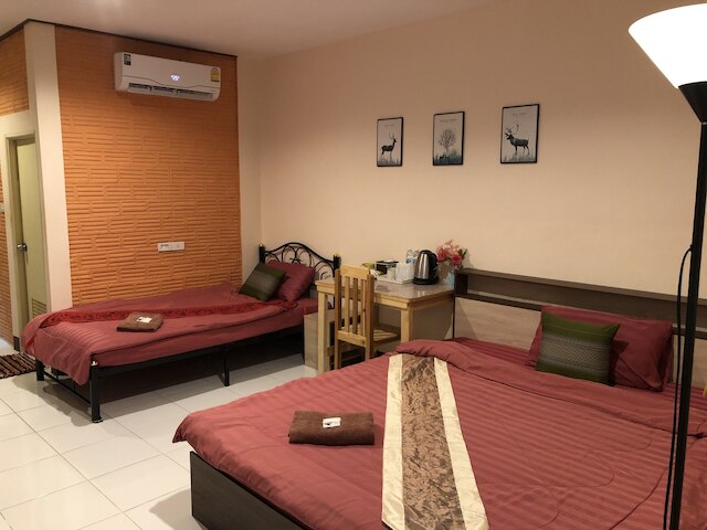 サンディ プレイス マウンテン ビュー チョムトン