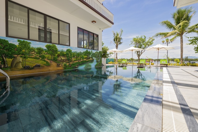 プック フング リバーサイド ヴィラ