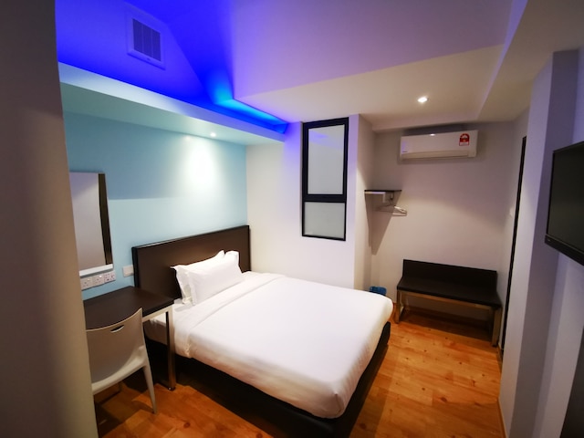 D グリーン ホテル クチン