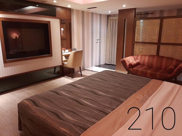 シャトー モーテル & スパ - ダリャオ (香堤時尚旅館 - 大寮)