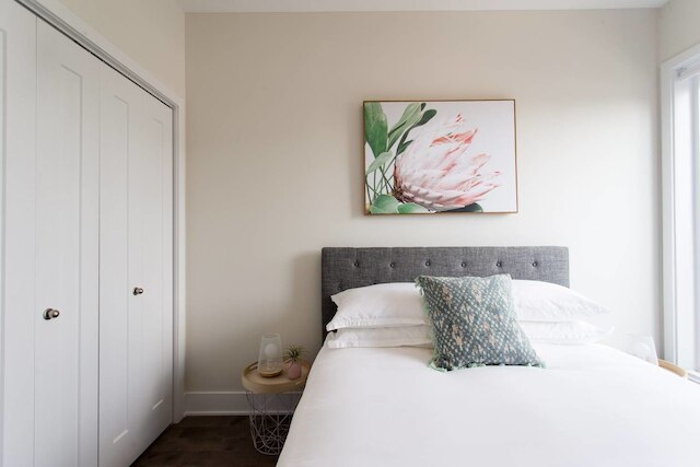 スタンニング スプリット レベル、ベッドルーム 3 室、リトル イタリー アパートメント