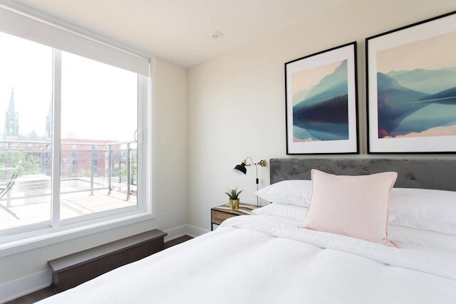 スタンニング スプリット レベル、ベッドルーム 3 室、リトル イタリー アパートメント