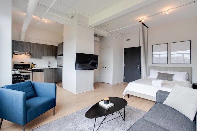 パーフェクト ダウンタウン ロフト