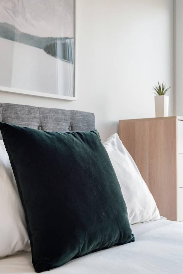 ディスカバー リトルイタリー フローム ブライト アパートメント