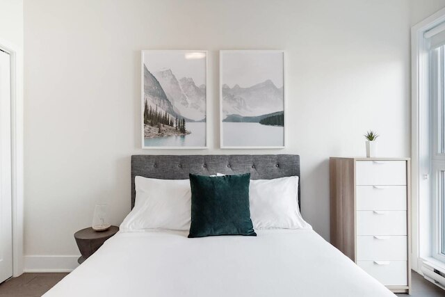 ディスカバー リトルイタリー フローム ブライト アパートメント