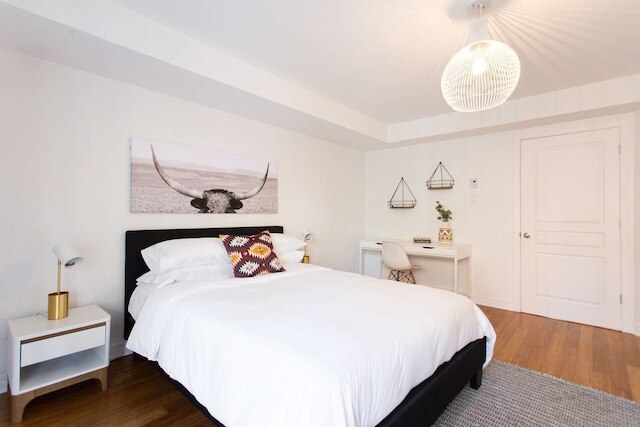 マイル エンドにある新しくスタイリッシュなアパートメント、ベッドルーム 2 室