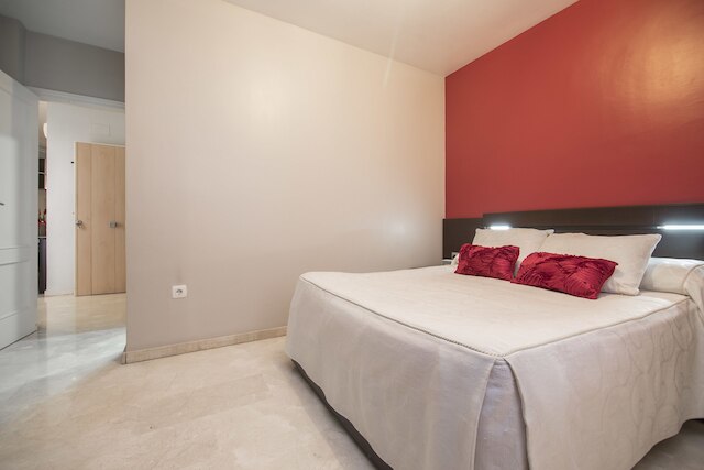 スイート グラナタ アルバイシン プライム ホリデイズ