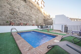 エディフィシオ グラナータ プライム ホリデイズ