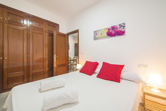 エディフィシオ グラナータ プライム ホリデイズ