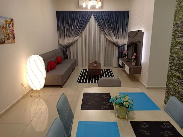 ブレジャー パークランド ホームステイ