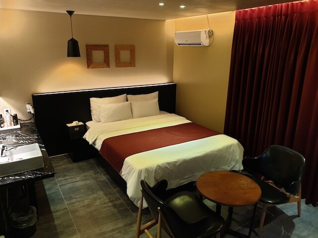 ホテル バンディ