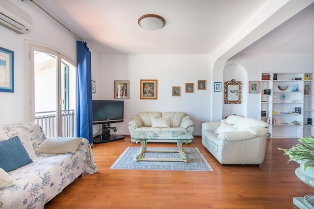 カーサ コン テラッツァ スル マーレ アッラドゥーラ by Wonderful Italy