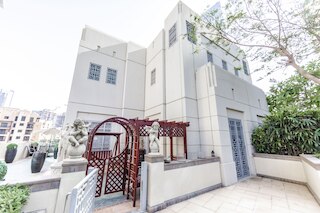 ブラボー ウェイ バージ レジデンシーズ タワー 9