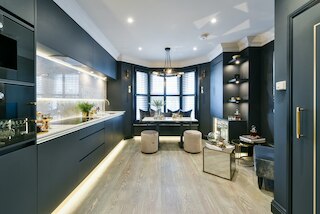 ザ ロンドン エージェント フルハム ピエ ダ テール