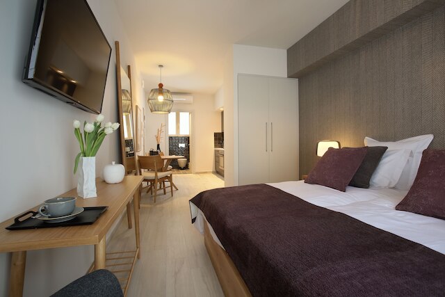 ハピネス ラグジュアリー セントラル アパートメント