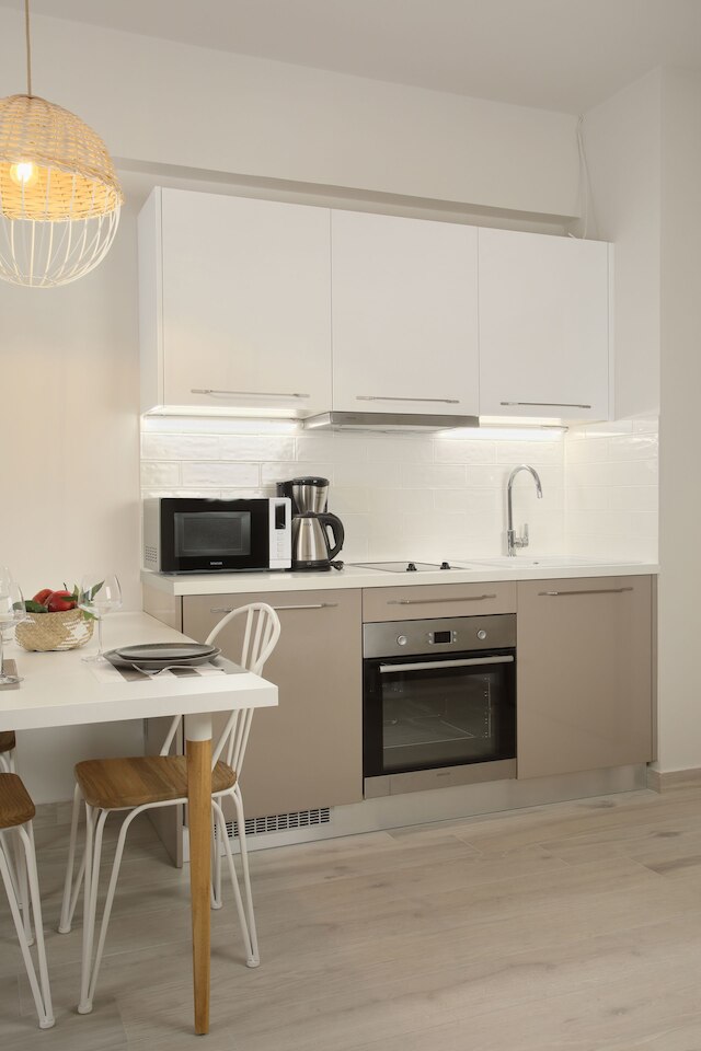 ラブ ラグジュアリー セントラル アパートメント