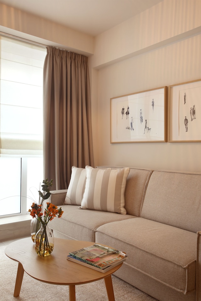 ラブ ラグジュアリー セントラル アパートメント