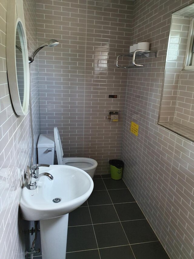 モクポ マジックランプ ゲストハウス