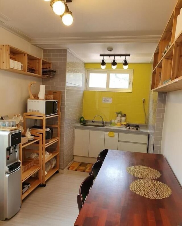 モクポ マジックランプ ゲストハウス