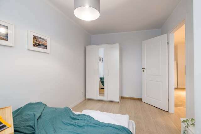 ショートステイポーランド グジボフスカ B73