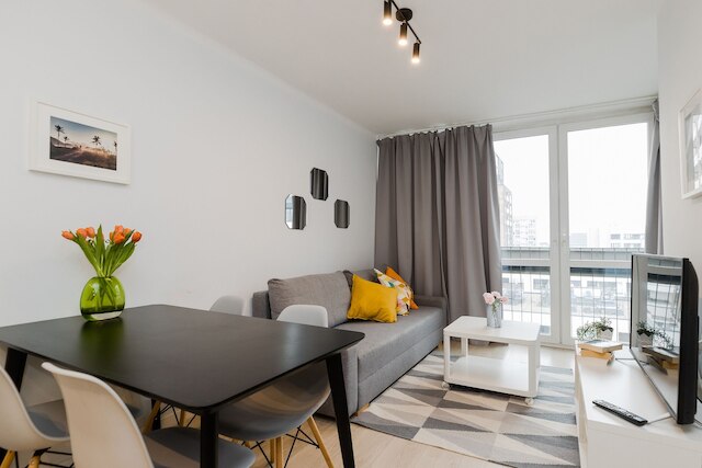 ショートステイポーランド グジボフスカ B73