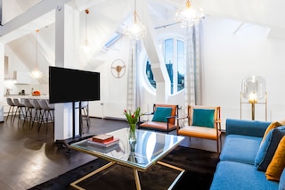 エクストラオーディナリー レジデンス アット ステファンプラッツ