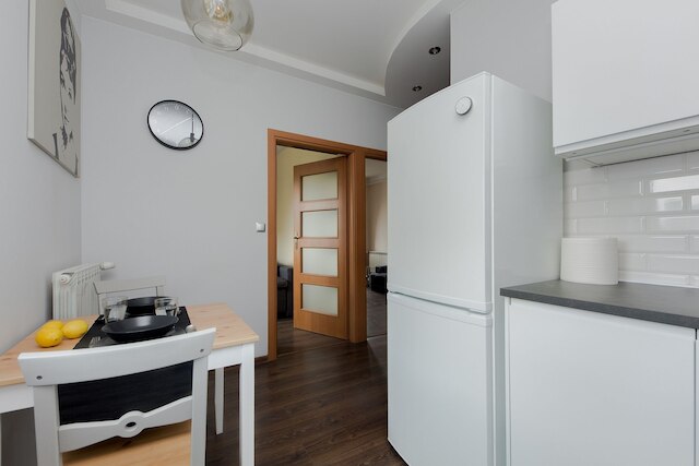 ショートステイポーランド スタシッザ B76