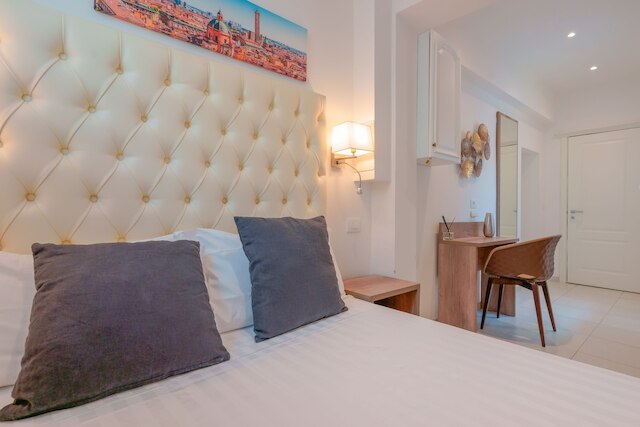 アッティコ ディ ヴィア ダゼリオ