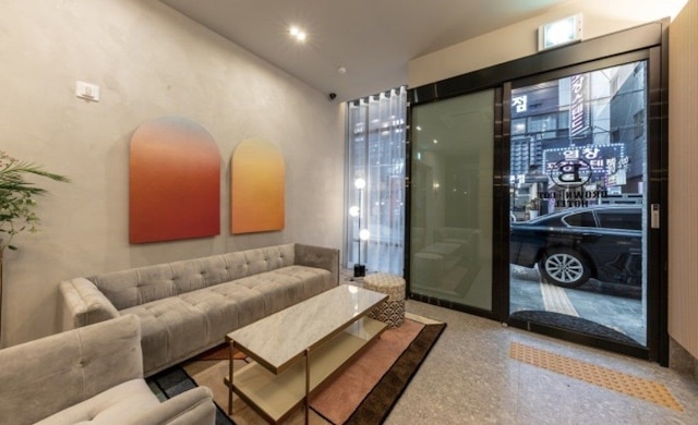 ブラウン ドット ホテル デオクチェオン