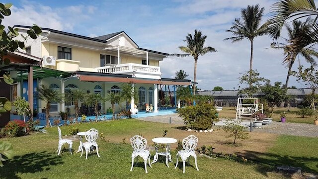 ウェイ フォン ジャ ユエン B&B (微風家園民宿)