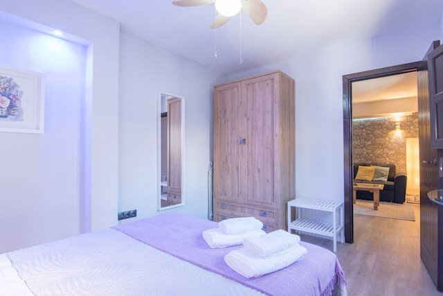 トゥゲスト アルハンブラ アパートメンツ II