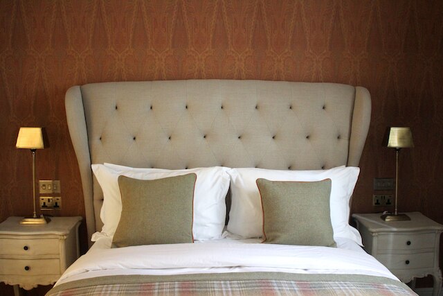 ザ ハイデン パブ & ルームズ