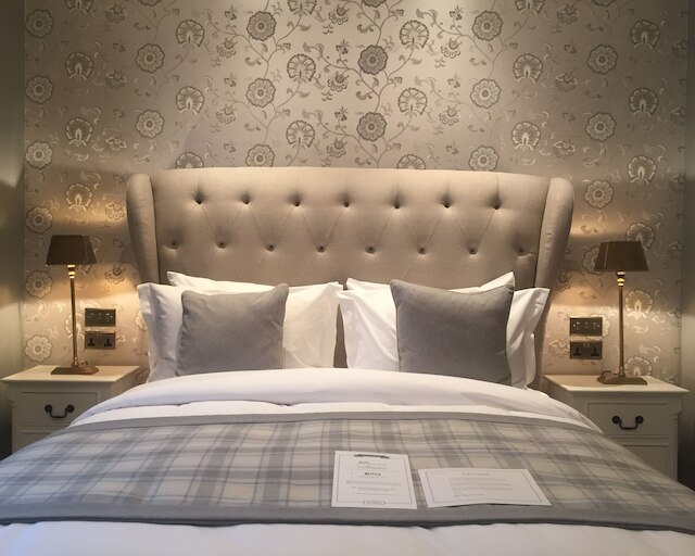 ザ ハイデン パブ & ルームズ