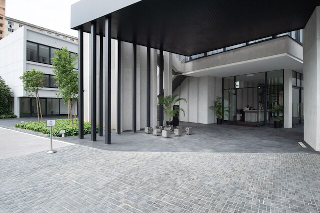 ザ ハブ サービス アパートメント