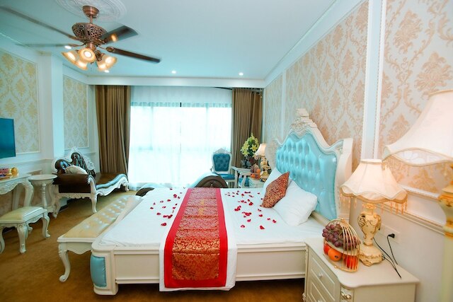 キングス ホテル エン ホア