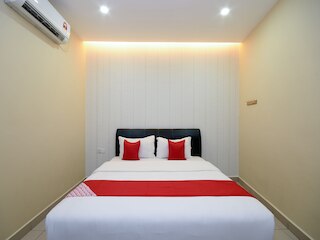 ホテル O Ys イン