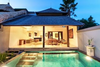 ヴィラ ララン テム