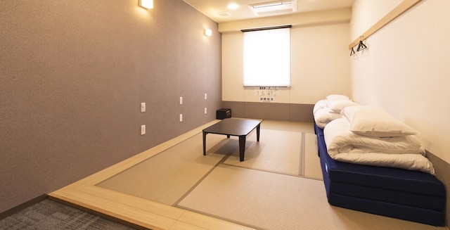 Wild Cherry Blossom - HOSTEL, TOKYO KOGANEI