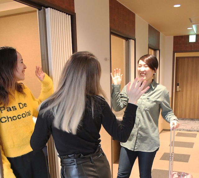 Wild Cherry Blossom - HOSTEL, TOKYO KOGANEI