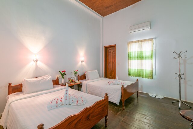 ファイブ ローズ シェム リアップ ホステル