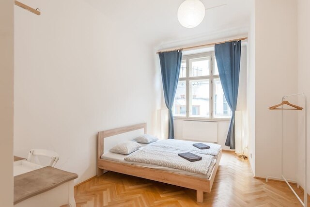 セントラル アパートメント、Netflix プラン