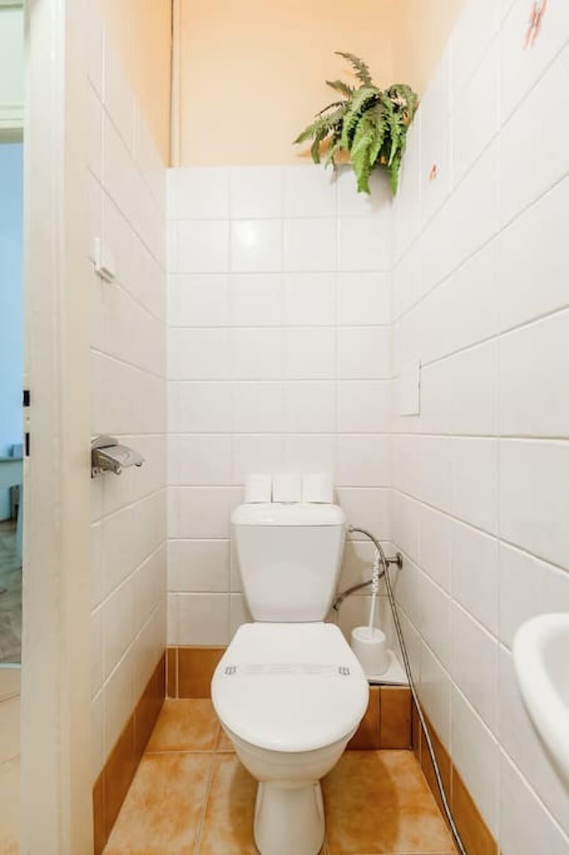 セントラル アパートメント、Netflix プラン