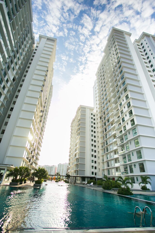 ザ プラティーノ ジョホール バル