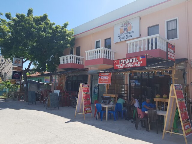 カントリー コーナー ゲスト ハウス