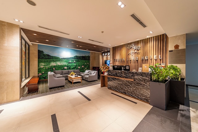 タン ロング ホテル